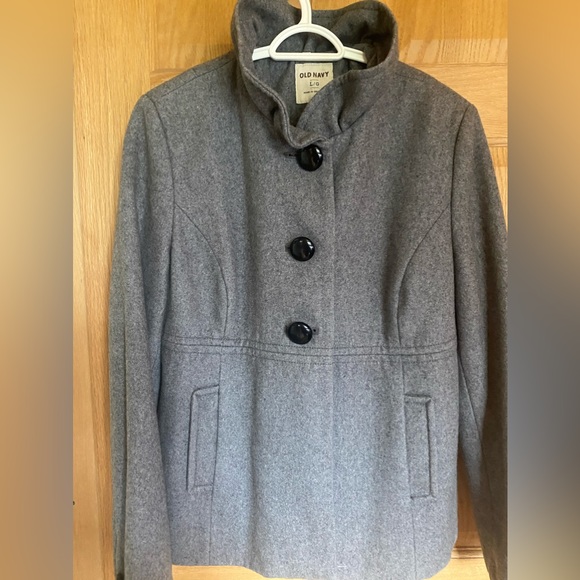 - Ruffle collar gray pea coat L - Picture 1 of 6